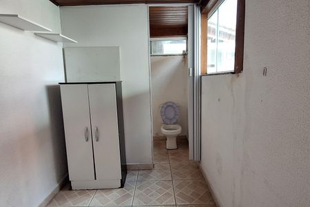 Apartamento para alugar com 74m², 2 quartos e 1 vaga Apartamento para alugar com 74m², 2 quartos e 1 vagaBanheiro de serviço