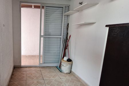 Apartamento para alugar com 74m², 2 quartos e 1 vaga Apartamento para alugar com 74m², 2 quartos e 1 vagaÁrea de Serviço
