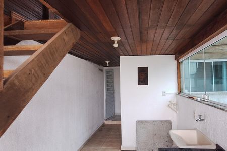 Apartamento para alugar com 74m², 2 quartos e 1 vaga Apartamento para alugar com 74m², 2 quartos e 1 vagaLavanderia
