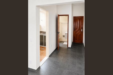 Studio à venda com 28m², 1 quarto e sem vaga Studio à venda com 28m², 1 quarto e sem vagaStudio