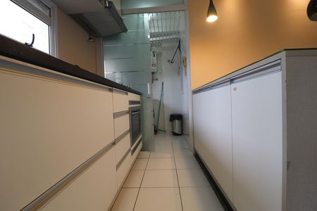Apartamento à venda com 51m², 2 quartos e 1 vagaCozinha