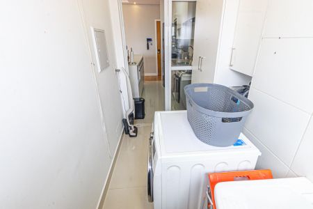Apartamento à venda com 62m², 2 quartos e 1 vagaÁrea de Serviço