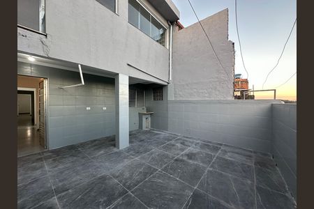 Casa para alugar com 115m², 3 quartos e 1 vagaQuintal