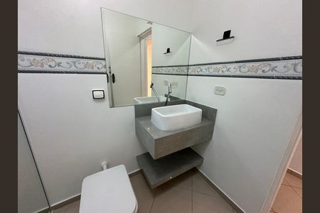 Casa para alugar com 115m², 3 quartos e 1 vagaBanheiro 1