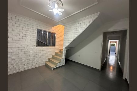 Casa para alugar com 115m², 3 quartos e 1 vagaSala de TV