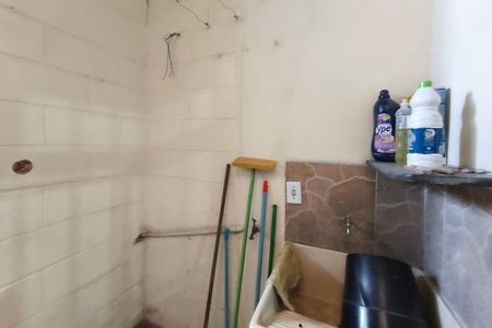 Casa de condomínio à venda com 63m², 2 quartos e 1 vaga Casa de condomínio à venda com 63m², 2 quartos e 1 vagaÁrea de Serviço