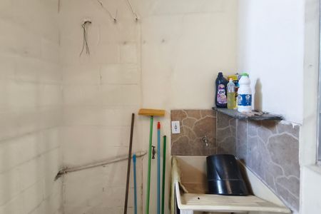 Casa de condomínio à venda com 63m², 2 quartos e 1 vaga Casa de condomínio à venda com 63m², 2 quartos e 1 vagaÁrea de Serviço