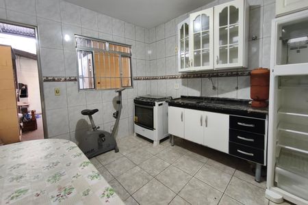 Casa de condomínio à venda com 63m², 2 quartos e 1 vaga Casa de condomínio à venda com 63m², 2 quartos e 1 vagaCozinha