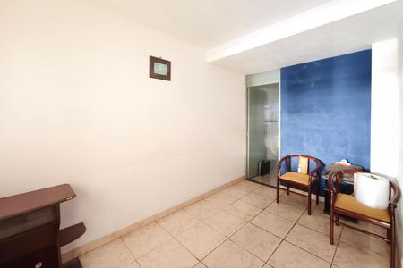 Sala de casa de condomínio à venda com 2 quartos, 63m² em Vila Maria Eugênia, Campinas