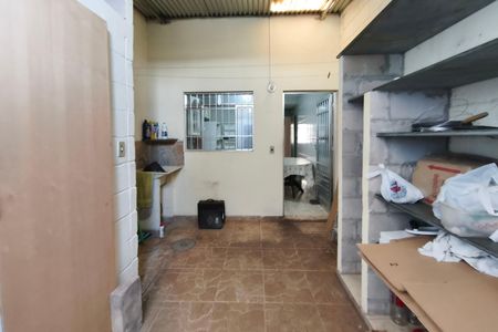 Casa de condomínio à venda com 63m², 2 quartos e 1 vaga Casa de condomínio à venda com 63m², 2 quartos e 1 vagaQuintal