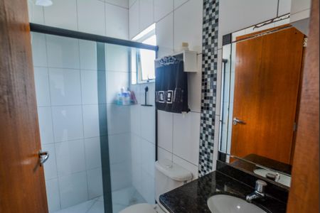 Apartamento à venda com 99m², 2 quartos e 2 vagas Apartamento à venda com 99m², 2 quartos e 2 vagasBanheiro da Suíte