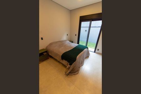 Casa de condomínio à venda com 214m², 3 quartos e 4 vagas Casa de condomínio à venda com 214m², 3 quartos e 4 vagasSUITE 3