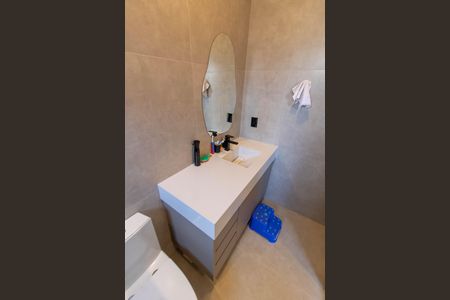 Casa de condomínio à venda com 214m², 3 quartos e 4 vagas Casa de condomínio à venda com 214m², 3 quartos e 4 vagasBANHEIRO DA SUITE 2