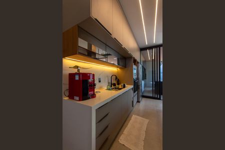 Casa de condomínio à venda com 214m², 3 quartos e 4 vagas Casa de condomínio à venda com 214m², 3 quartos e 4 vagasCOZINHA