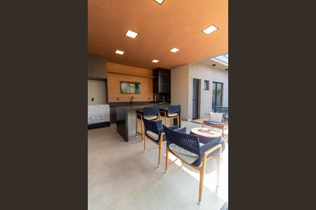 Casa de condomínio à venda com 214m², 3 quartos e 4 vagas Casa de condomínio à venda com 214m², 3 quartos e 4 vagasÁREA GOURMET