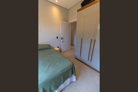Casa de condomínio à venda com 214m², 3 quartos e 4 vagas Casa de condomínio à venda com 214m², 3 quartos e 4 vagasSUITE 1