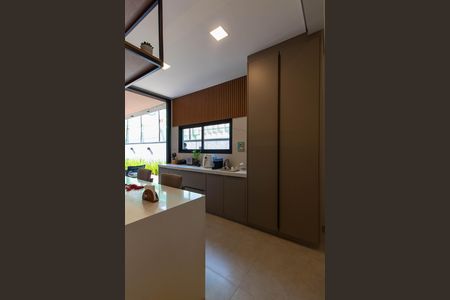 Casa de condomínio à venda com 214m², 3 quartos e 4 vagas Casa de condomínio à venda com 214m², 3 quartos e 4 vagasCOZINHA