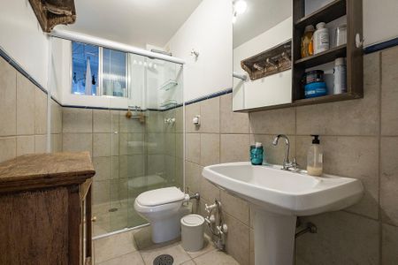 Banheiro 1 de apartamento para alugar com 3 quartos, 110m² em Pinheiros, São Paulo