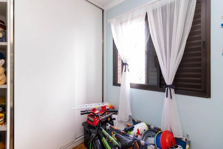 Apartamento à venda com 76m², 3 quartos e 2 vagasQuarto 2