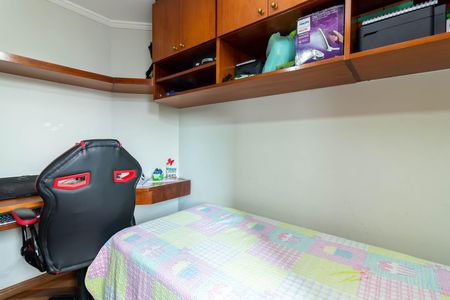 Apartamento à venda com 76m², 3 quartos e 2 vagasQuarto 3
