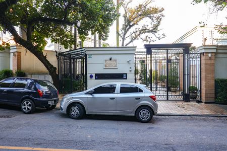 Casa de condomínio para alugar com 452m², 4 quartos e 2 vagas