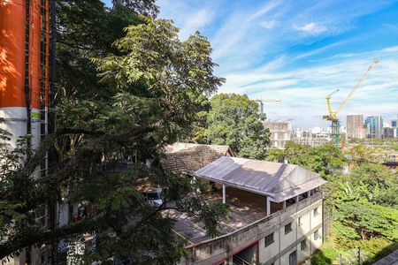 Casa de condomínio para alugar com 452m², 4 quartos e 2 vagas