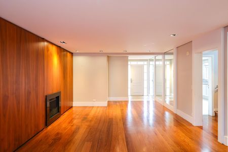 Casa de Condomínio para alugar com 4 quartos, 452m² em Morumbi, São Paulo