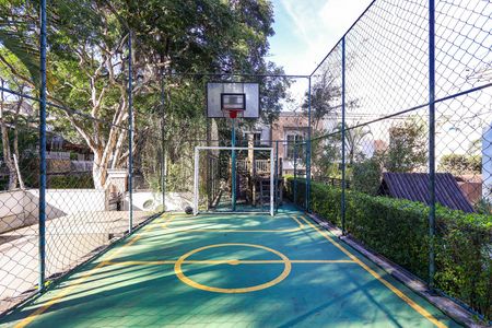 Casa de condomínio para alugar com 452m², 4 quartos e 2 vagas