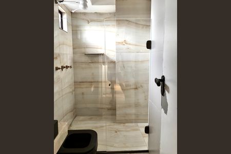Studio para alugar com 40m², 1 quarto e sem vaga Studio para alugar com 40m², 1 quarto e sem vagaBanheiro