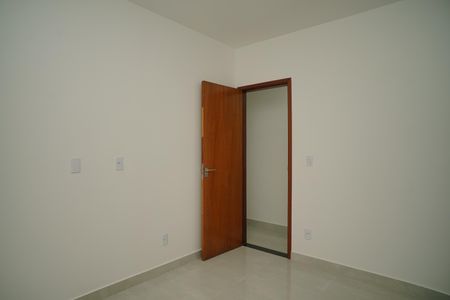 Casa para alugar com 104m², 3 quartos e 2 vagas Casa para alugar com 104m², 3 quartos e 2 vagasQuarto 2