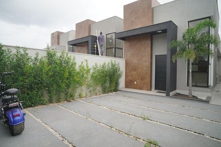 Casa para alugar com 104m², 3 quartos e 2 vagas Casa para alugar com 104m², 3 quartos e 2 vagasÁrea externa