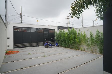 Casa para alugar com 104m², 3 quartos e 2 vagas Casa para alugar com 104m², 3 quartos e 2 vagasÁrea externa