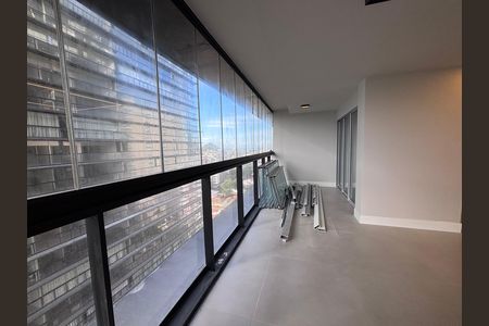 Apartamento para alugar com 84m², 2 quartos e 1 vaga Apartamento para alugar com 84m², 2 quartos e 1 vagaVaranda