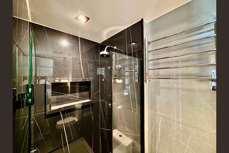 Apartamento para alugar com 62m², 2 quartos e 1 vaga Apartamento para alugar com 62m², 2 quartos e 1 vagaBanheiro