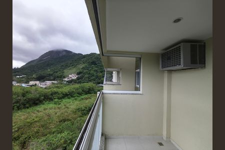 Apartamento à venda com 63m², 2 quartos e 2 vagas Apartamento à venda com 63m², 2 quartos e 2 vagasVaranda - Sala