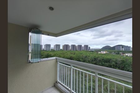 Apartamento à venda com 63m², 2 quartos e 2 vagas Apartamento à venda com 63m², 2 quartos e 2 vagasVaranda - Sala