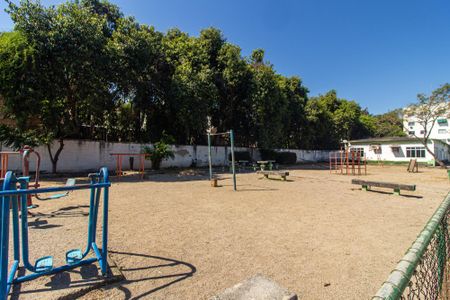 Apartamento para alugar com 50m², 2 quartos e 1 vagaÁrea comum - Playground