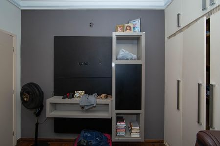 Apartamento à venda com 180m², 4 quartos e 1 vaga Apartamento à venda com 180m², 4 quartos e 1 vagaQUARTO1