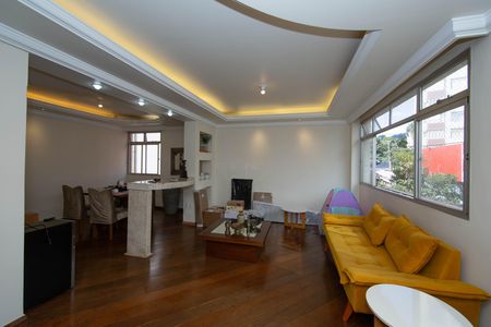 Apartamento à venda com 180m², 4 quartos e 1 vaga Apartamento à venda com 180m², 4 quartos e 1 vagaSALA