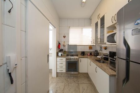 Apartamento à venda com 180m², 4 quartos e 1 vaga Apartamento à venda com 180m², 4 quartos e 1 vagaCOZINHA