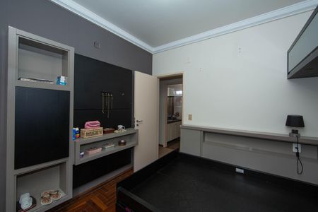 Apartamento à venda com 180m², 4 quartos e 1 vaga Apartamento à venda com 180m², 4 quartos e 1 vagaQUARTO3