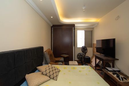 Apartamento à venda com 180m², 4 quartos e 1 vaga Apartamento à venda com 180m², 4 quartos e 1 vagaQUARTO4