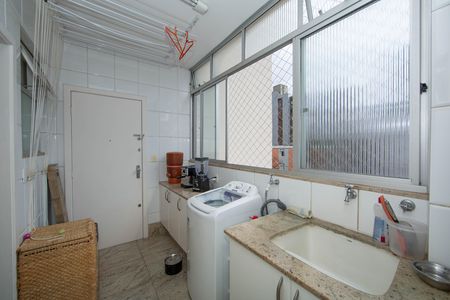 Apartamento à venda com 180m², 4 quartos e 1 vaga Apartamento à venda com 180m², 4 quartos e 1 vagaAREA DE SERVICO