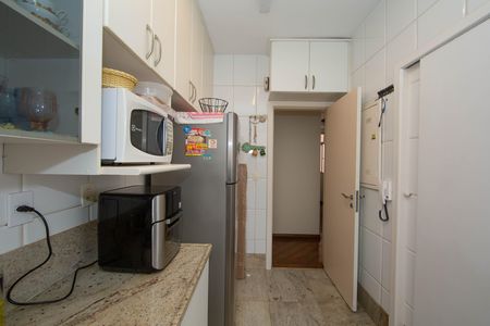 Apartamento à venda com 180m², 4 quartos e 1 vaga Apartamento à venda com 180m², 4 quartos e 1 vagaCOZINHA