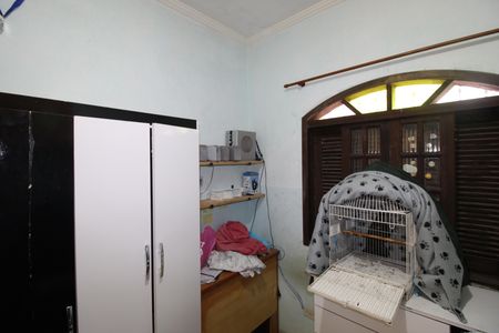 Casa à venda com 150m², 3 quartos e 6 vagasQuarto 2