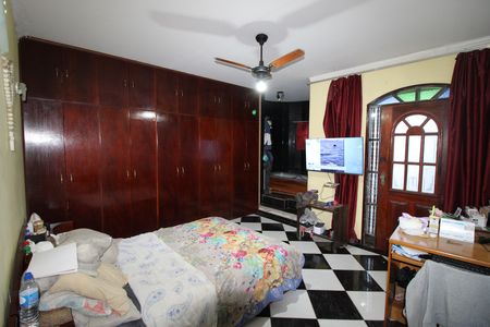 Casa à venda com 150m², 3 quartos e 6 vagasQuarto 1