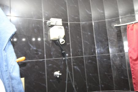 Casa à venda com 150m², 3 quartos e 6 vagasQuarto 1 - Banheiro