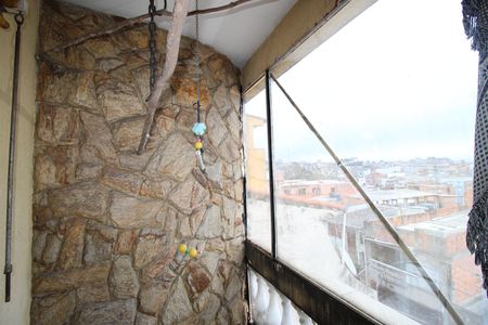 Casa à venda com 150m², 3 quartos e 6 vagasQuarto 1 - Varanda