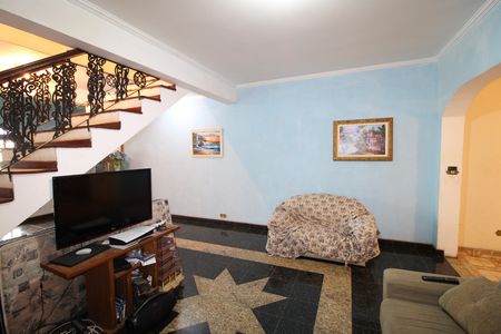 Casa à venda com 150m², 3 quartos e 6 vagasSala