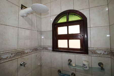 Casa à venda com 150m², 3 quartos e 6 vagasBanheiro